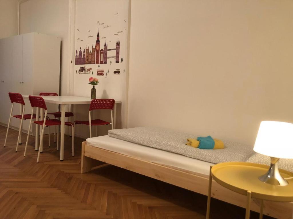 Apatrhostel Brno Brünn (Brno) Kültér fotó