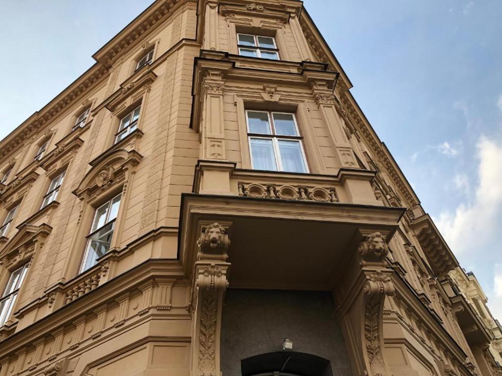 Apatrhostel Brno Brünn (Brno) Kültér fotó