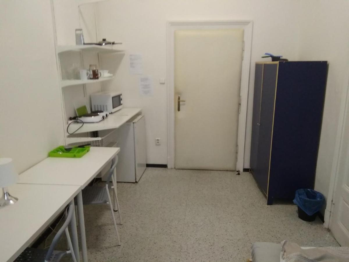 Apatrhostel Brno Brünn (Brno) Kültér fotó