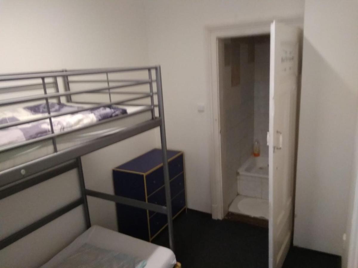 Apatrhostel Brno Brünn (Brno) Kültér fotó